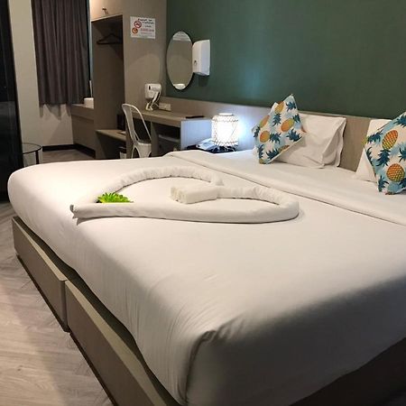 Yanud Residence 푸껫 외부 사진