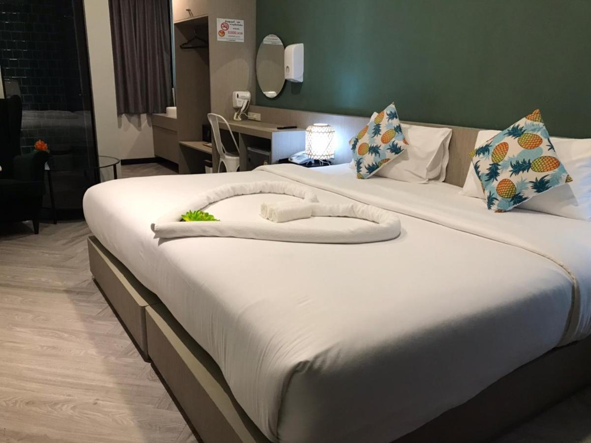 Yanud Residence 푸껫 외부 사진